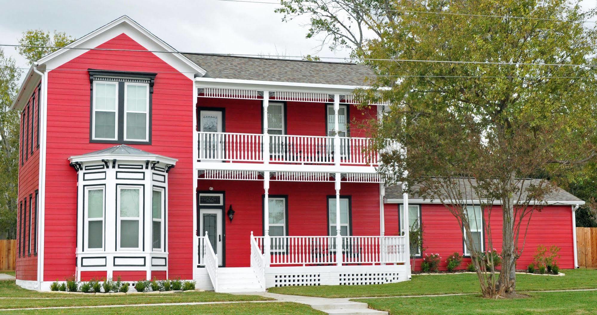 Red Velvet Inn Navasota Exterior foto